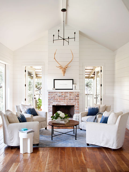 shiplap living room