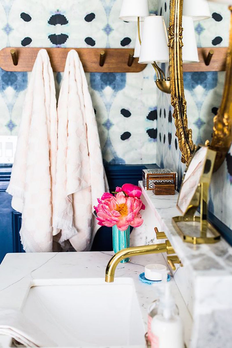 How to make a Big Statement in a Small Bathroom